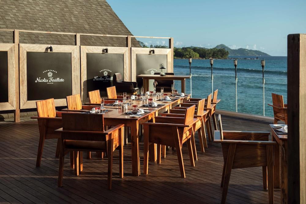Avani Barbarons Seychelles Resort Grand Anse  Екстер'єр фото