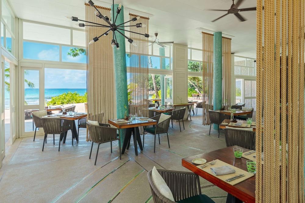 Avani Barbarons Seychelles Resort Grand Anse  Екстер'єр фото