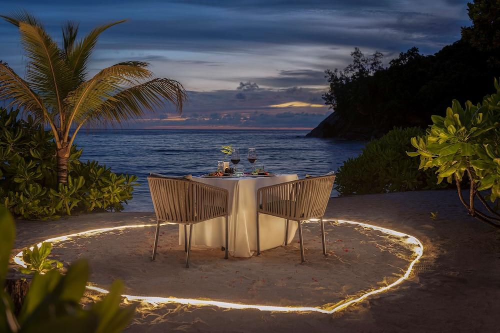 Avani Barbarons Seychelles Resort Grand Anse  Екстер'єр фото